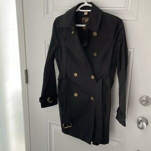 Michael Kors trench coat in black size S.